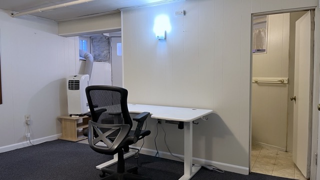 Sit/Stand Desk