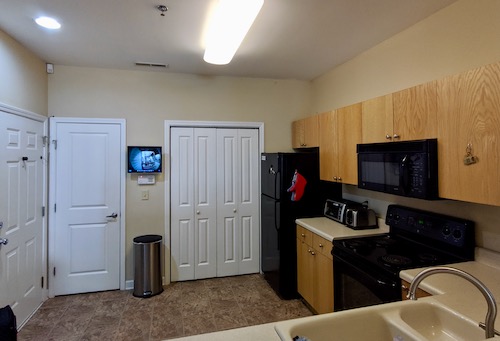 Kitchen facing pantry